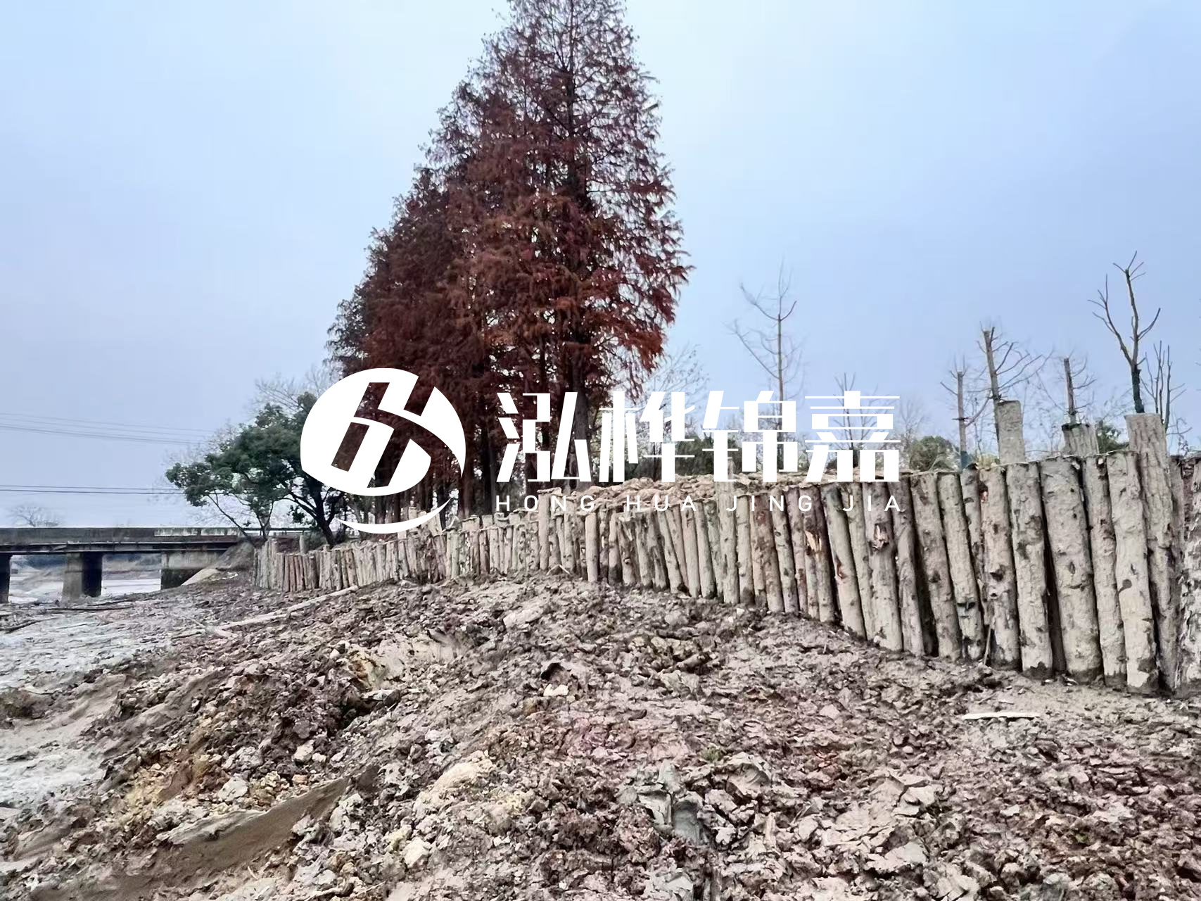 平涼挖機打木樁專業(yè)施工-松木樁工程量怎么計算的？